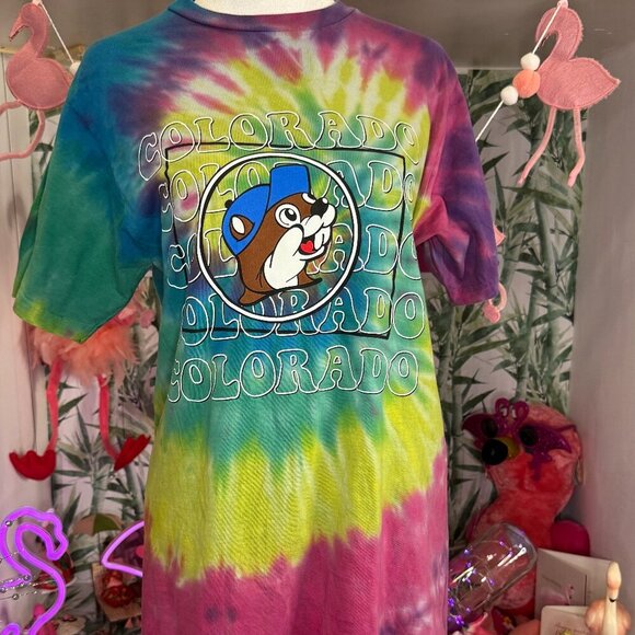 Buc-ee’s Bucees T Shirt Colorado Tie Dye Beaver - Picture 1 of 3